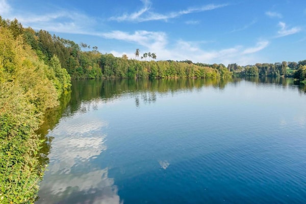 Foto van Waimes Retreat nabij het bos - Vakantiehuis in Waimes - AreaSummer20KM