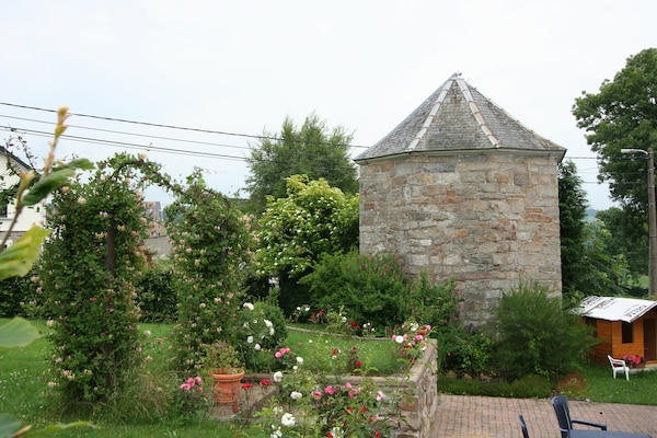 Foto van Boerderijverblijf in Ondenval - Vakantiehuis in Ondenval/Waimes - ExteriorSummer