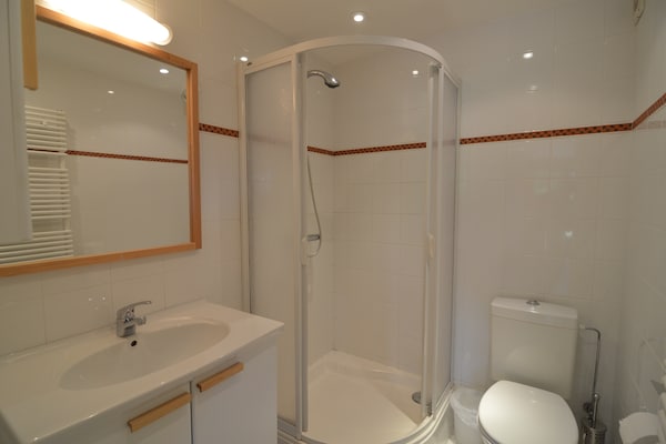 Foto van Luxe verblijf met sauna - Vakantiehuis in Waimes - Robertville - BathRoom