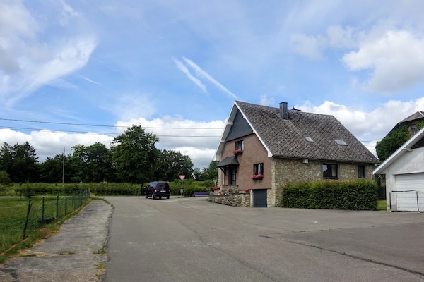 Foto van Natuurretraite in Waimes - Vakantiehuis in Waimes - ExteriorSummer