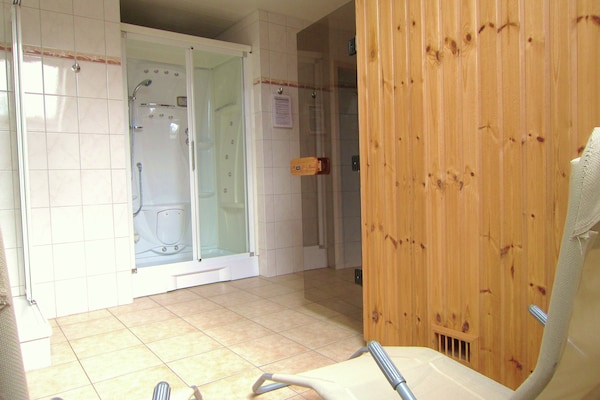Foto van Ruime retraite aan het meer - Vakantiehuis in Waimes - Robertville - Facilities