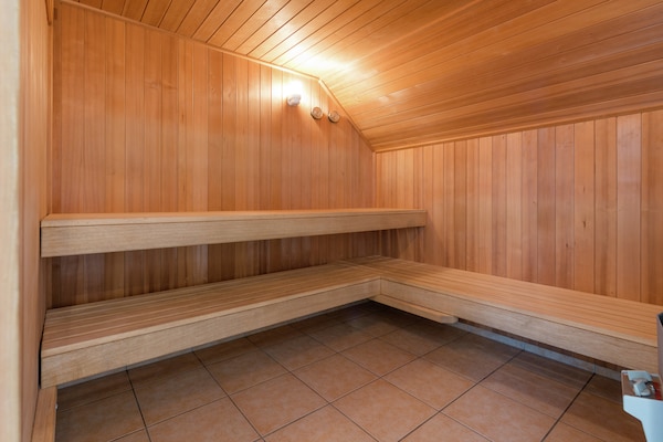 Foto van Ruime retraite aan het meer - Vakantiehuis in Waimes - Robertville - Wellness