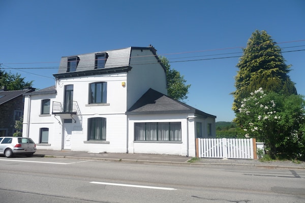 Foto van Luxe villa met sauna - Vakantiehuis in Francorchamps - ExteriorSummer