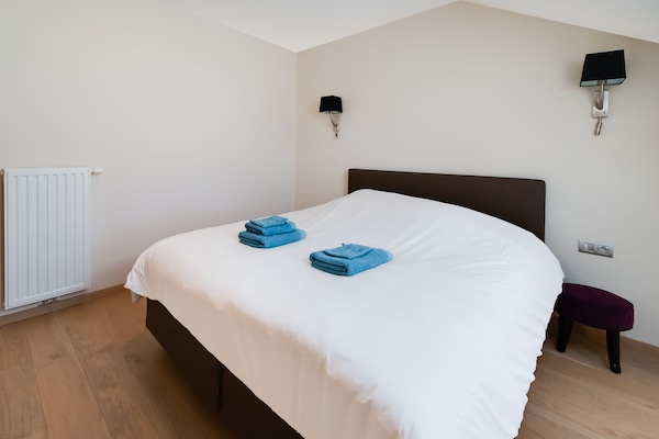 Foto van Luxe verblijf; La Croix Scaille - Vakantiehuis in Bourseigne-Neuve - BedRoom