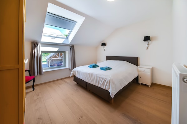 Foto van Luxe verblijf; La Croix Scaille - Vakantiehuis in Bourseigne-Neuve - BedRoom