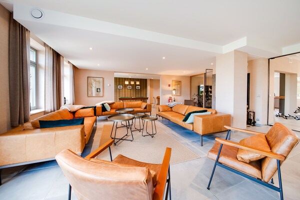 Foto van Luxe verblijf; La Croix Scaille - Vakantiehuis in Bourseigne-Neuve - LivingRoom