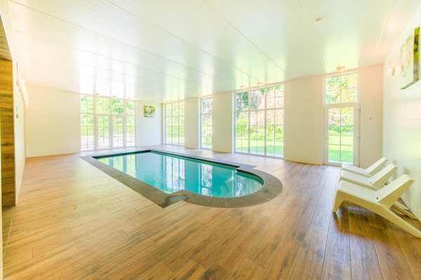 Foto van Luxe Mettet herenhuis - Vakantiehuis in Mettet - PoolOfHouse