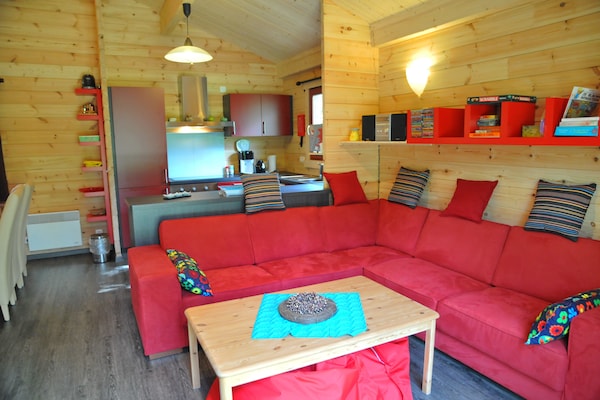 Foto van Chalet in Oignies met bosrijke omgeving - Vakantiehuis in Oignies en Thiérache - LivingRoom