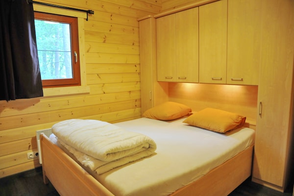 Foto van Chalet in Oignies met bosrijke omgeving - Vakantiehuis in Oignies en Thiérache - BedRoom