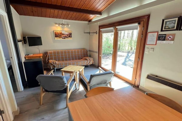 Foto van Comfortabel chalet in Oignies voor 6 personen - Vakantiehuis in Oignies-en-Thierache - LivingRoom