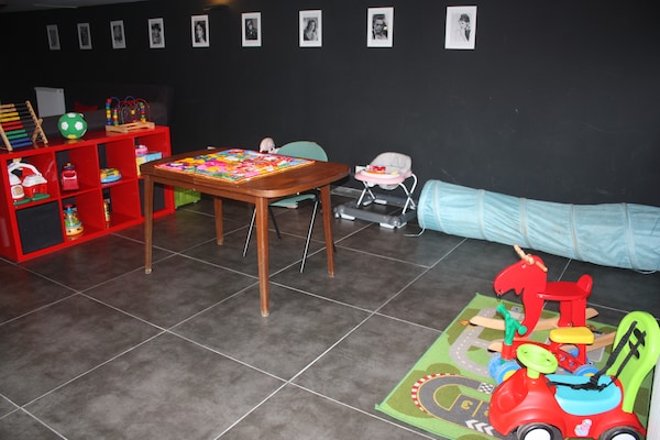 Foto van Vakantiehuis Bovigny met bioscoop - Vakantiehuis in Bovigny - RecreationRoom
