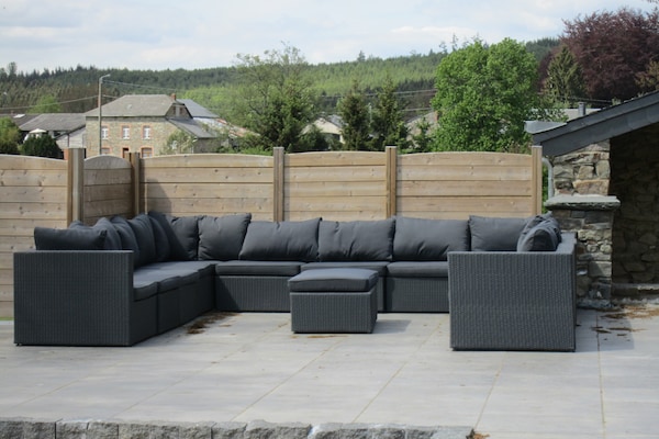 Foto van Vakantiehuis Bovigny met bioscoop - Vakantiehuis in Bovigny - GardenSummer
