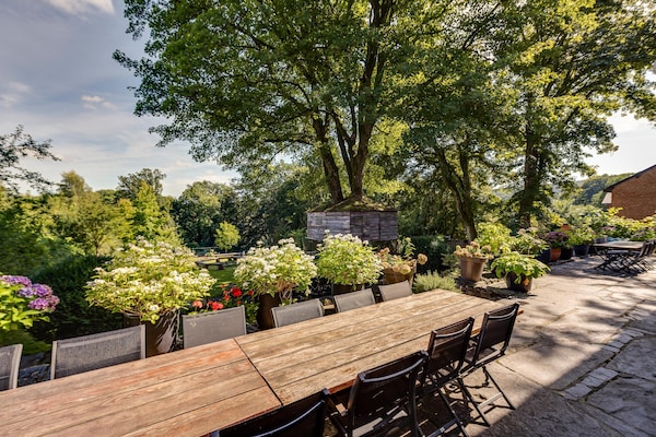 Foto van Groepsverblijf met spa in Vielsalm - Vakantiehuis in Vielsalm - TerraceBalcony