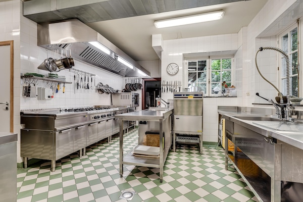 Foto van Groepsverblijf met spa in Vielsalm - Vakantiehuis in Vielsalm - Kitchen
