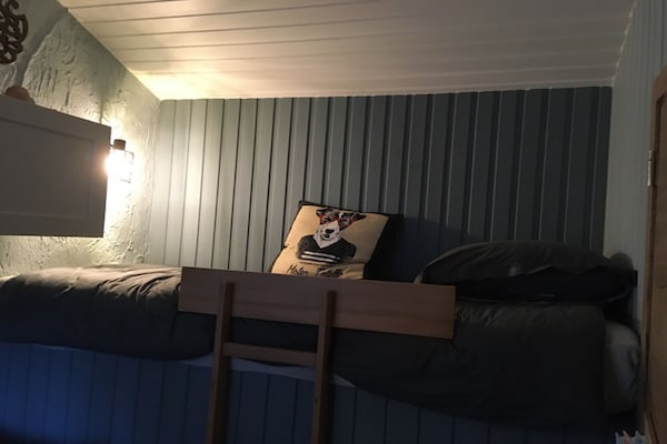 Foto van Bungalow in Virton bij Vallée de Rabais Meer - Vakantiehuis in Virton - BedRoom