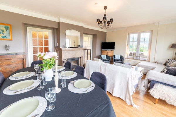 Foto van Rustig huis met kasteelzicht in Bouillon - Vakantiehuis in Bouillon - LivingRoom