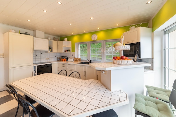 Foto van Rustig huis met kasteelzicht in Bouillon - Vakantiehuis in Bouillon - DiningRoom