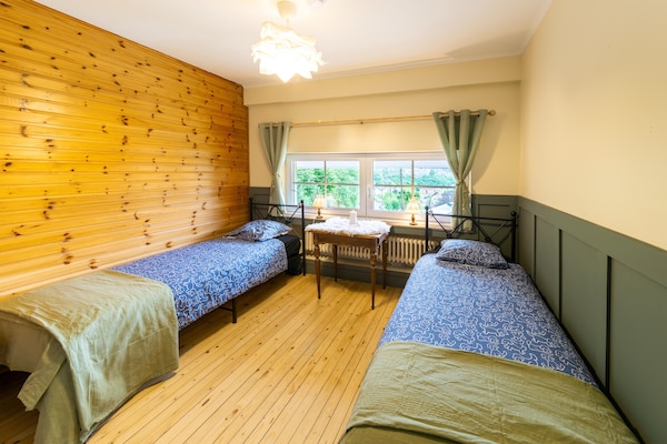 Foto van Rustig huis met kasteelzicht in Bouillon - Vakantiehuis in Bouillon - BedRoom