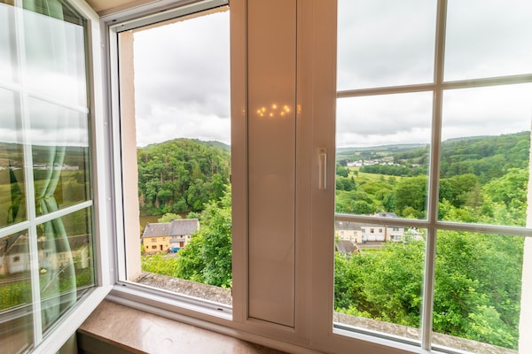 Foto van Rustig huis met kasteelzicht in Bouillon - Vakantiehuis in Bouillon - ViewSummer