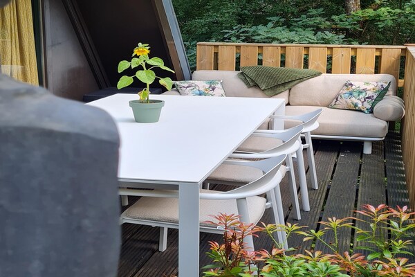 Foto van Hedendaagse Ardense chalet in Durbuy - Vakantiehuis in Durbuy - DiningRoom