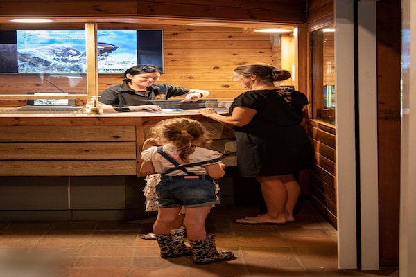Foto van Gezellig chalet met panoramisch uitzicht - Vakantiehuis in Dochamps - HallReception