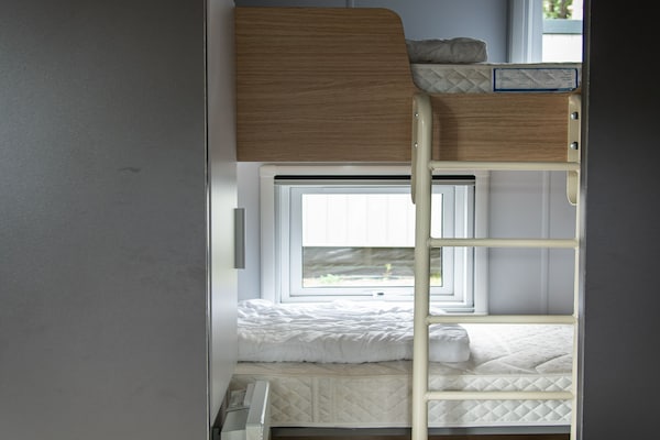 Foto van Gezellig chalet met panoramisch uitzicht - Vakantiehuis in Dochamps - BedRoom