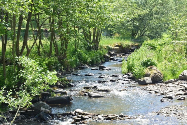 Foto van Gezellig chalet met panoramisch uitzicht - Vakantiehuis in Dochamps - AreaSummer5KM