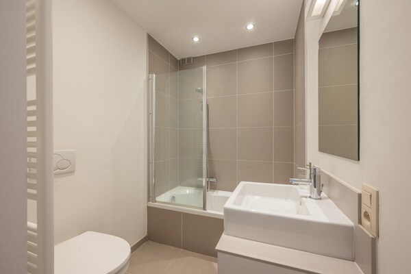 Foto van Ruim appartement aan zee - Vakantiehuis in KNOKKE-HEIST - BathRoom