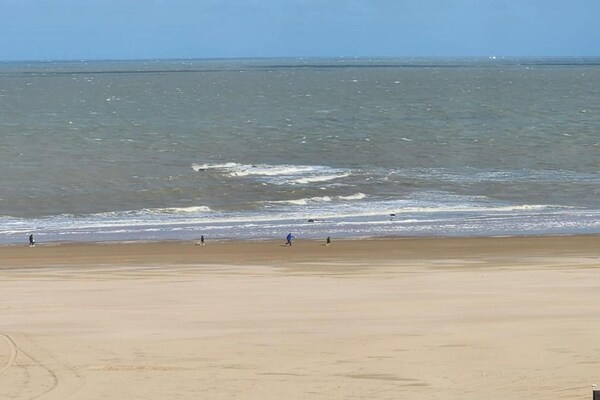Foto van Familiehuis bij Strand in Gouden Driehoek - Vakantiehuis in KNOKKE-HEIST - AreaSummer1KM