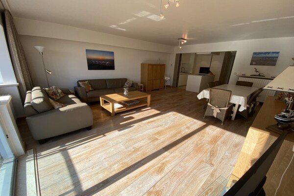 Foto van Appartement in Knokke-Heist bij Strand - Vakantiehuis in KNOKKE-HEIST - LivingRoom
