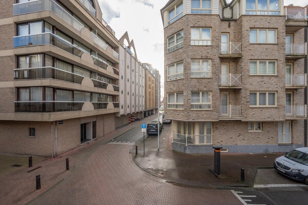 Foto van Appartement in Heist bij het Strand - Vakantiehuis in KNOKKE-HEIST - ExteriorSummer