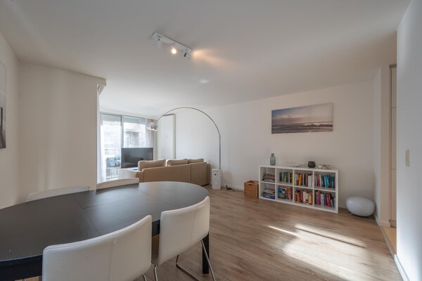 Foto van Appartement in Heist bij het Strand - Vakantiehuis in KNOKKE-HEIST - DiningRoom