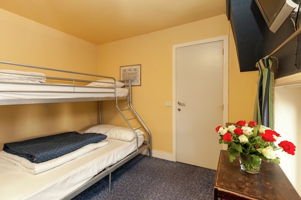 Foto van Vakantiehuis in Blankenberge bij Haven - Vakantiehuis in Blankenberge - BedRoom