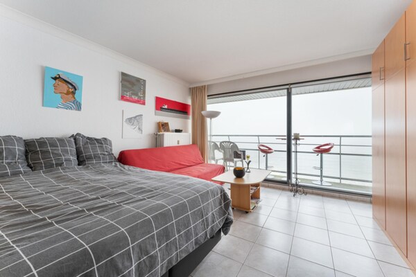 Foto van Studio in Blankenberge bij Strand & Pier - Vakantiehuis in BLANKENBERGE - BedRoom