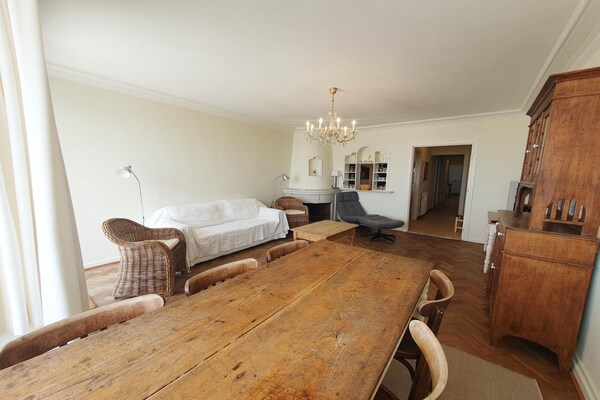 Foto van Appartement in Oostende met Zeezicht - Vakantiehuis in OSTEND - DiningRoom