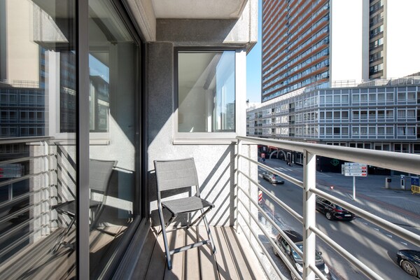 Foto van Appartement in Oostende bij de Zeedijk - Vakantiehuis in OSTEND - TerraceBalcony