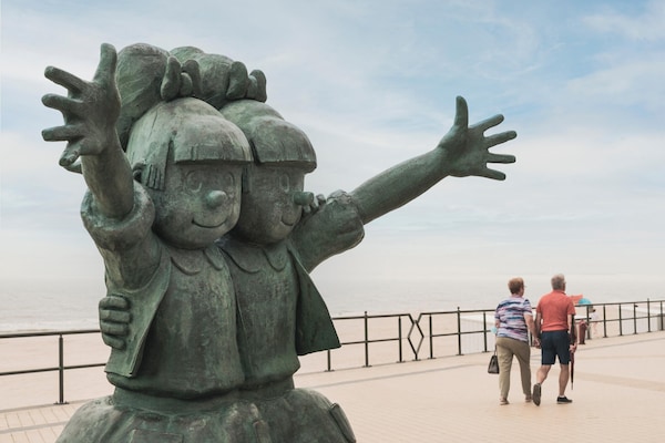 Foto van Op een steenworp afstand van het rustige pad langs de kust. - AreaSummer5KM