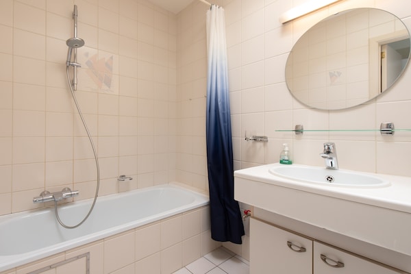 Foto van Appartement in Middelkerke bij het Strand - Vakantiehuis in MIDDELKERKE - BathRoom