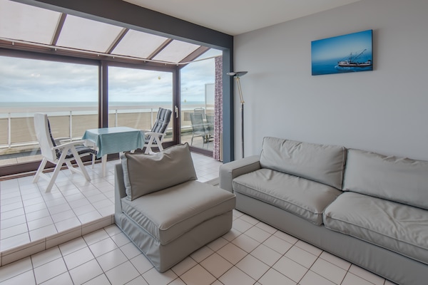 Foto van Appartement in Middelkerke bij het Strand - Vakantiehuis in MIDDELKERKE - LivingRoom