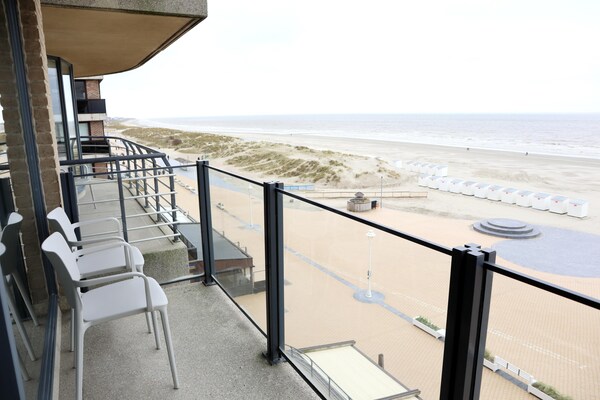 Foto van Appartement in Nieuwpoort vlakbij het strand - Vakantiehuis in Nieuwpoort - TerraceBalcony