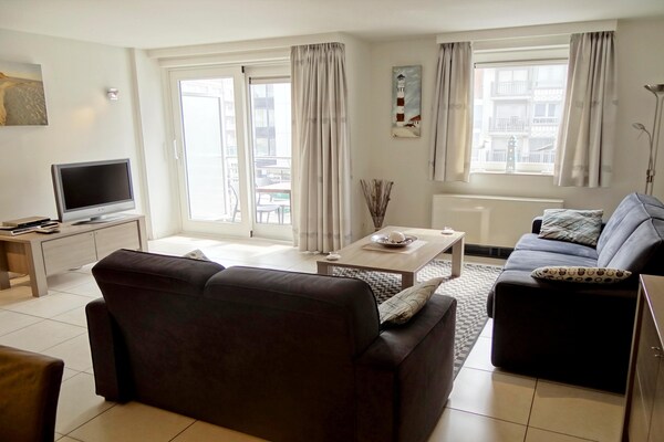 Foto van Appartement in Nieuwpoort nabij het strand - Vakantiehuis in Nieuwpoort - LivingRoom