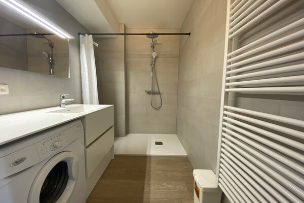 Foto van Nieuwpoort Beach Retreat - Vakantiehuis in Nieuwpoort - BathRoom