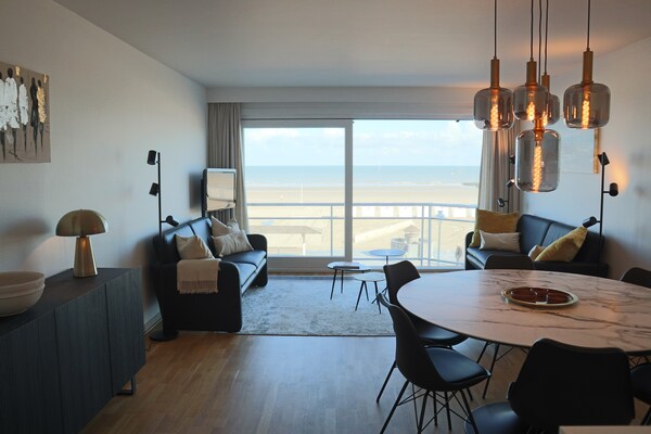 Foto van Appartement in Nieuwpoort vlakbij de zee - Vakantiehuis in Nieuwpoort - LivingRoom