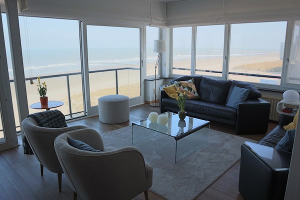 Foto van Appartement in Nieuwpoort met uitzicht op zee - Vakantiehuis in Nieuwpoort - LivingRoom