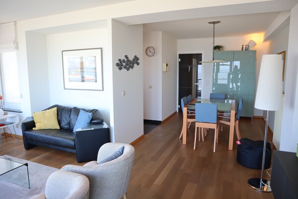 Foto van Appartement in Nieuwpoort met uitzicht op zee - Vakantiehuis in Nieuwpoort - LivingRoom