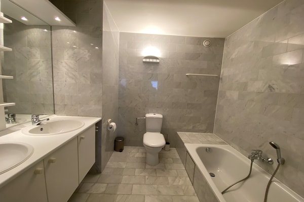 Foto van Appartement in Nieuwpoort aan de zeewering - Vakantiehuis in Nieuwpoort - BathRoom