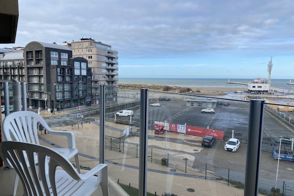 Foto van Studio in Nieuwpoort met Zeezicht Terras - Vakantiehuis in Nieuwpoort - TerraceBalcony
