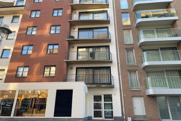 Foto van Appartement in Nieuwpoort nabij het strand - Vakantiehuis in Nieuwpoort - ExteriorSummer