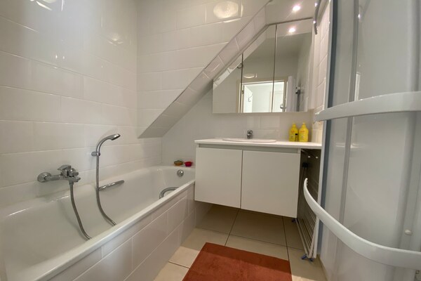 Foto van Appartement in Nieuwpoort nabij het strand - Vakantiehuis in Nieuwpoort - BathRoom