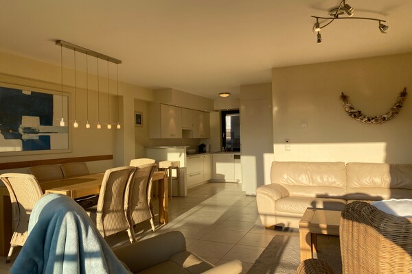 Foto van Appartement in Nieuwpoort nabij het strand - Vakantiehuis in Nieuwpoort - LivingRoom